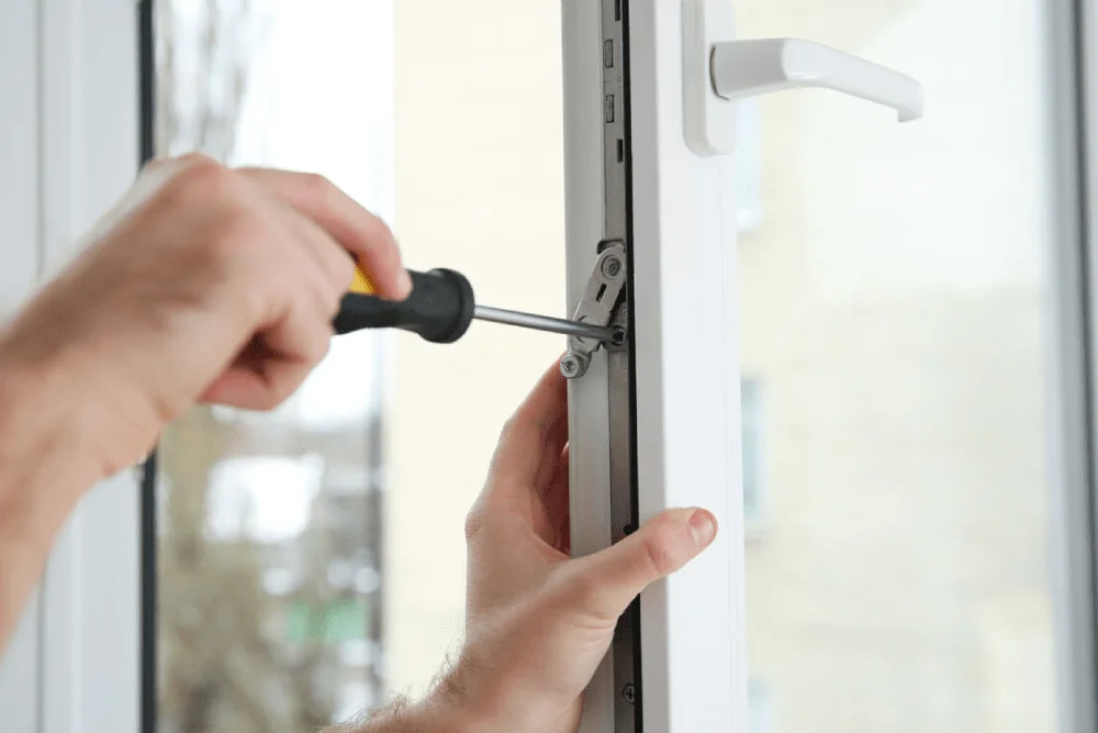 Replacement of Aluminum Door Hinges in Gurgaon